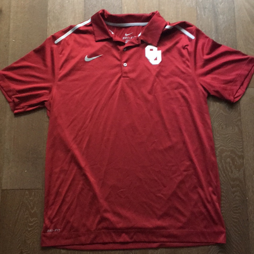 Nike Men’s Dri-Fit Polo. Oklahoma University logo!